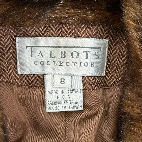 Talbots Faux Fur Collar Wool Herringbone Tweed Button Front Jacket in Brown Sz 8 - Picture 3 of 15